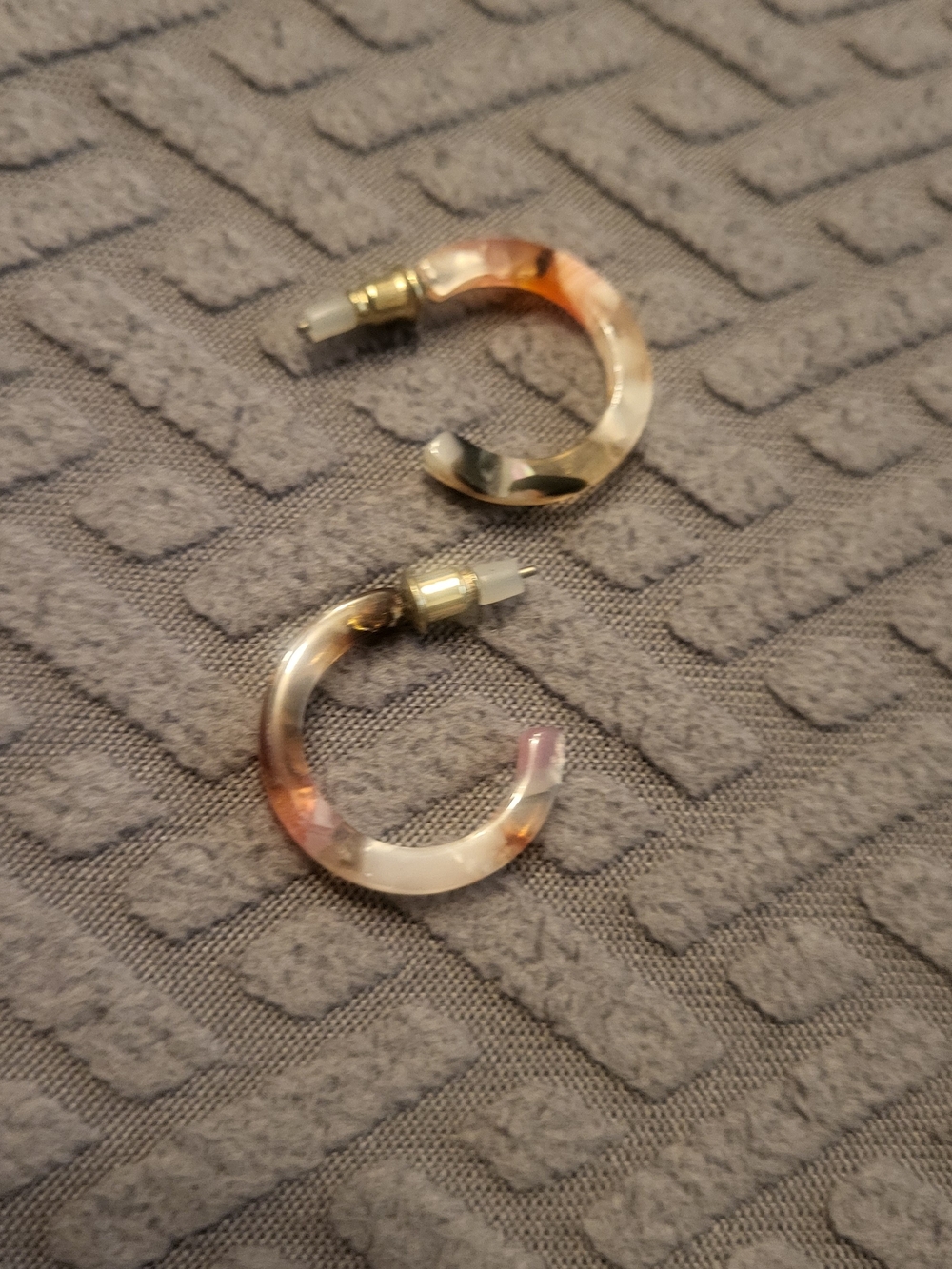 Acrylic Hoop Earrings in Multicolor Tortoise - Women Jewelry